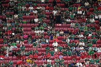 Viele freie Sitzplätze im WM-Stadion? FIFA gibt Erklärung - Auf der Tribüne gab es in Zapopan zahlreiche freie Plätze.