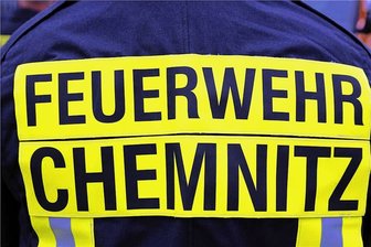 Vier Mitarbeiter einer Chemnitzer Firma nach Brand im Krankenhaus - In einer Entsorgungsfirma am Fischweg hat es am Mittwochmorgen gebrannt.