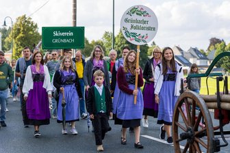 Vier Tage Ausnahmezustand in Grünbach: Eine der vogtlandweit größten Kirmes-Veranstaltungen ist eröffnet - 