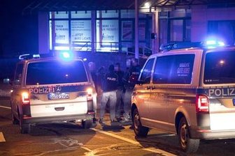 Vier Tatverdächtige nach Firmeneinbruch festgenommen -