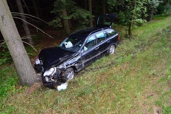 Vier Verletzte bei Kollision auf B 101 - 