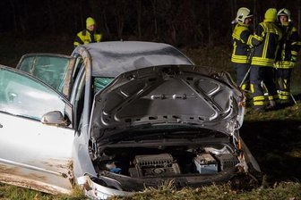 Vier Verletzte bei Unfall auf Flockenstraße - 