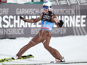 Vierschanzentournee: Vierfachsieg für Stoch nach Erfolg in Bischofshofen perfekt -             Sensationell: Der Pole Kamil Stoch gewann alle vier Springen der Vierschanzentournee.