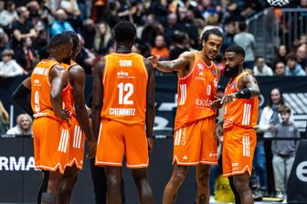 Vierte Bundesligapleite in Serie: Niners Chemnitz verlieren nach ganz schwacher Leistung gegen die Würzburg Baskets - Ratlos, hilflos, sieglos: die Niners Chemnitz gegen Würzburg.