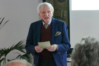 Visionär in Scharfenstein: Günter Heinrichs Beitrag zur Kältetechnik - Fast zwei Stunden lang plauderte Prof. Dr. Günter Heinrich über sein Leben, sein Schaffen und nicht zuletzt über seine Verbundenheit zu Scharfenstein. Das Alter von 93 Jahren war ihm dabei kaum anzumerken.