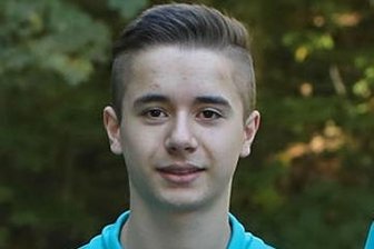 Vogtländer bleibt in der Erfolgsspur - Karl Zimmermann im Trikot des TTC Hohenstein-Ernstthal.