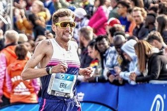 Vogtländer als Autodidakt zum Marathonmann - Erik Hille kurz vor dem Ziel beim Berlin-Marathon. 