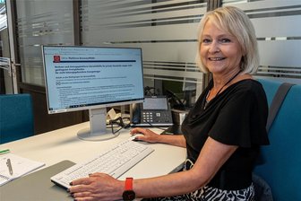 Vogtländer muss mehrere Monate auf Solaranlage warten - Das Gesicht der Auerbacher Verbraucherschutzzentrale: Heike Teubner.