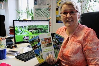 Vogtländer zu Tourismushelden gekürt - Heike Löffler kümmert sich um den Fremdenverkehr in weiten Teilen des Plauener Umlandes. So wurden unter anderem neue Flyer für Touristen in der Region herausgebracht.
