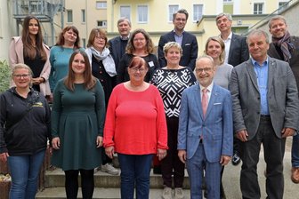 Vogtländische Rotary Clubs übergeben die Erlöse aus der Adventskalenderaktion 2023 an Vereine der Region - Für ihr außerordentliches soziales Engagement bekamen vogtländische Vereine am Dienstag von den vogtländischen Rotary Clubs symbolische Schecks für ihre Projekte überreicht.