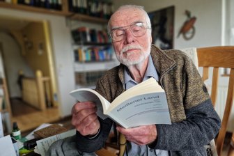 Vogtland-Autor liest im Plauener Goethekreis aus „Schatten der Zeit“ - Der Gedichtband „Meißener Land" von Jörg M. Pönnighaus ist eine Art Reisetagebuch.
