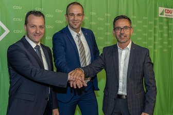 Vogtland-CDU schickt für Landtagswahl 2024 zwei neue Kandidaten ins Rennen - Die CDU-Direktkandidaten für die Vogtland-Wahlkreise bei der Landtagswahl im Jahr 2024: Jörg Schmidt aus Plauen, Marcus Fritsch aus Reichenbach und Sören Voigt aus Falkenstein (von links).