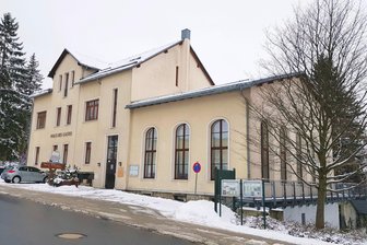 Vogtland-Dorf rüstet sportlich auf: Tischtennisplatte in Planung - Am Haus des Gastes soll dieses Jahr eine Tischtennisplatte aufgestellt werden.