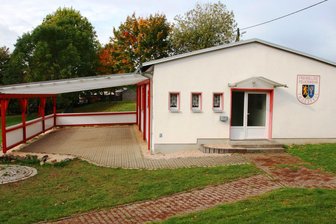 Vogtland-Gemeinde Neuensalz reduziert Feuerwehrstandorte - Die Feuerwehr von Thoßfell bekommt bis auf Weiteres keinen neuen Anbau.