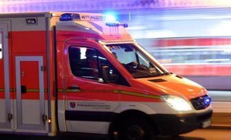 Vogtland: Multicar prallt gegen Baum - Beifahrer stirbt -