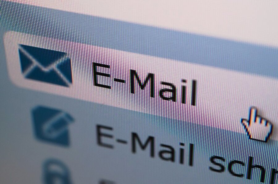 Vogtlandkreis warnt vor gefährlichen E-Mails - Wer derzeit Post vom Landratsamt des Vogtlandkreises im E-Mail-Postfach hat, sollte besonders aufmerksam sein. 