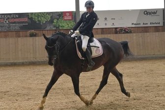 Vogtlandmeister ermittelt - Franziska Wieczorek vom RFV Lengenfeld wurde bei der Vogtlandmeisterschaft Dritte bei den Reitern.