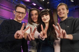 «Voice of Germany»-Finale mit einem Altmeister und jungen Talenten - Die Kandidaten Samuel Rösch, Eros Atomus Isler, Jessica Schaffler und Benjamin Dolic (von links), Finalisten der Castingshow "Voice of Germany".