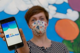 Volkssolidarität nimmt Zettel ab und schickt Infos übers Handy - So sieht sie aus, die Kita-Info-App, die jede Einrichtung für sich nutzen kann. 
