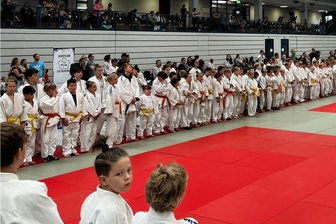 Volles Haus beim BSC Freiberg: 250 junge Judokämpfer beim 21. Bergstadtpokal auf der Matte - Volles Haus in der Heubnerhalle: 250 Judoka aus 18 Vereinen waren beim 21. Bergstadtpokal des BSC Freiberg am Start.