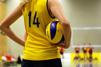 Volleyball-Bezirksklasse: Frauen des VSV Oelsnitz spielen zu Hause -