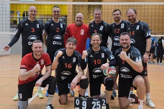 Volleyball: VSV Fortuna Göltzschtal überrascht sich selbst bei seiner Premiere bei der Ü-41-Sachsenmeisterschaft - Die Ü-41-Mannschaft des VSV Fortuna Göltzschtal wurde Dritter bei der Sachsenmeisterschaft.