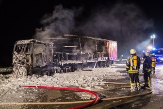 Vollsperrung auf der A4 nach Lkw-Brand -