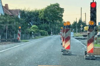 Vollsperrung bei Süßebach ab Donnerstag - Bereits in den vergangenen Tagen wurde der Verkehr bei Süßebach per Ampel geregelt. Ab Donnerstag ist dicht.