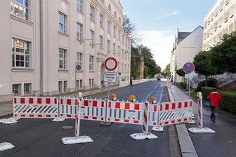 Vollsperrung der Conrad-Clauß-Straße in Hohenstein-Ernstthal - Seit Anfang dieser Woche ist die Conrad-Clauß-Straße gesperrt.