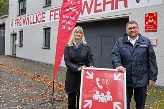 Vom Cyberangriff bis zum Stromausfall: Wie sich eine westsächsische Kleinstadt auf Ernstfälle vorbereitet - Claudia Schneider und Rico Leuschner organisieren das kommunale Krisenmanagement.