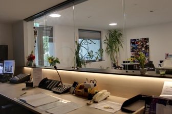Vom Kabuff im Hof zum edlen Einlass - Die neue Pforte ist weit mehr als ein Betriebseingang.