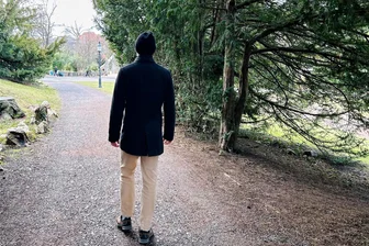 Vom Nazi zum Aktivisten gegen Rechtsextremismus: „Meine Schwester hat mich nie aufgegeben“ - Er ist Student in Freiberg, er engagiert sich gegen Rechtsextremismus, und er war früher selbst rechtsextrem. Sein Weg wäre vielleicht anders verlaufen, wenn andere ihn aufgegeben hätten.