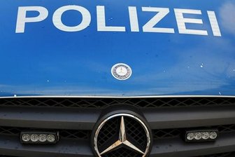 Vom Vater mitgerissen - fünfjähriger Junge stirbt bei Treppensturz -