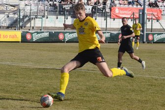 Vom VfB Auerbach zur SpVgg Bayern Hof: Was hinter dem Wechsel von Offensiv-Riese Lucas Seidel steckt - Lucas Seidel geht in der nächsten Saison für die SpVgg Bayern Hof auf Torejagd.