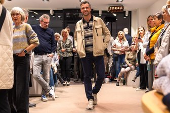 Vom Zerspanungsmechaniker zum Model: Der schönste Mann von Taura - Seit 20 Jahren gehört Mario Großer zu den Models, die im Modegeschäft „Storl en vogue“ in Burgstädt aktuelle Modetrends präsentieren.