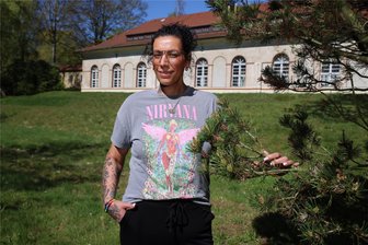 Von 165 auf 86 Kilogramm: Eine Zwickauerin ist erleichtert - Sabine Bachmaier hat ihr Leben vor vier Jahren deutlich verändert: Sie kocht gesünder, treibt Sport und bewegt sich gern an frischer Luft.