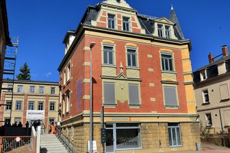 Von Augustusburg bis Wechselburg: Die Top-Tipps zur Kulturhauptstadtregion in Mittelsachsen - Die digitalisierten Werke der Gewinner des diesjährigen BVR-Jugend-Creativ-Wettbewerbs sind am 16. Mai im Gründerzentrum Werkbank 32 an der Bahnhofstraße in Mittweida zu sehen.