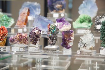 Von Beachparty bis Mineralienbörse: Ausflugstipps im Erzgebirge - Etwa 80 Aussteller aus mehreren Ländern werden zur 27. internationalen Mineralienbörse in der Annaberg-Buchholzer Silberlandhalle erwartet.