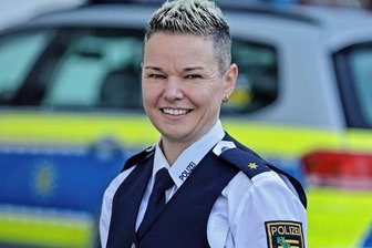 Von der "Gorch Fock" ins Polizeirevier - Polizeirätin Maika Nitzsche hat die Leitung des Reviers in Glauchau übernommen.