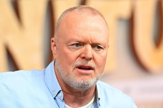 Von der Kultfigur zum Auslaufmodell: Der tiefe Fall des Stefan Raab - Über Stefan Raab lachen zu wenige Zuschauerinnen und Zuschauer.