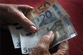 Von der Rente allein werden die wenigsten Sachsen leben können - Allein in Südwestsachsen verdienen 92.000 sozialversicherungspflichtig Vollzeitbeschäftigte so wenig, dass sie im Alter von der gesetzlichen Rente nicht werden leben können.