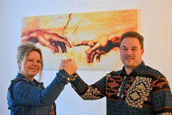 Von der Würde für Frauen im Rotlichtmilieu bis Afrikahilfe: Chemnitzer Ehepaar macht die Welt ein bisschen besser - Andreas und Tanja Walther sind die Gründer des Vereins „Weltbeweger“. Ein Besuch in Tansania veränderte ihr Leben.