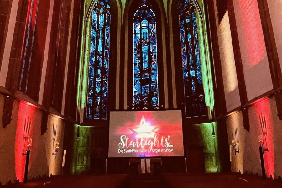 Von Faithless bis Rammstein: Orgelmusik zum Tanzen und Mitsingen - Musikproduzent Nico Wieditz präsentiert die Show "Starlights Live" am Mittwoch in Grünlichtenberg. 