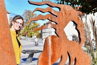Von Familienfest bis Orgelführung backstage: Die neue Chefin der Silbermann-Gesellschaft in Freiberg erzählt, warum der Orgelbauer heute noch ein Star ist - Dr. Juliane Schwarz-Bierschenk ist die neue Geschäftsführerin der Gottfried-Silbermann-Gesellschaft mit Sitz am Schloßplatz. Insgesamt 270 Mitglieder weltweit gehören der Gesellschaft an. 