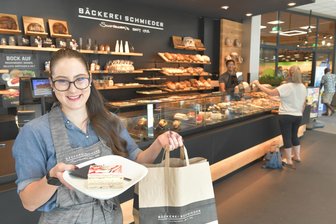 Von Frauenstein bis Freiberg: Wie Bäcker gegen die Backindustrie bestehen - Eine der Freiberger Filialen der Bäckerei Schmieder. Sie bringen den meisten Umsatz für die ländliche Bäckerei.