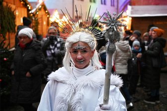 Von Schlossweihnacht in Rochlitz bis Adventsmarkt auf der Rochsburg: Das ist zum dritten Advent los - Auf Schloss Rochlitz findet am dritten Adventswochenende die sechste Schlossweihnacht statt – wie hier im Vorjahr mit Schneekönigin Nordhild (Madeleine Last).