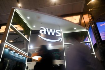Von Snapchat und Tinder bis Fortnite & Co.: Darum waren am Montag Tausende Internetseiten und Spiele down - Beim Cloud-Anbieter Amazon Web Services (AWS) hat es Probleme gegeben - mit großen Auswirkungen auf Tausende Internetseiten.