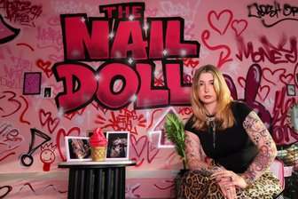 Von Tiktok ins eigene Studio: Der ungewöhnliche Weg der Zwickauer Nail-Künstlerin Rosella Thieme - Alles außer gewöhnlich: Rosella Thieme steht mit ihrem ersten eigenen Nagelstudio in der Zwickauer Bahnhofsvorstadt in den Startlöchern.