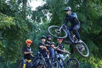 Von Trail-Show bis Zauberei: Das bietet der erste „Community Day“ in Bernsdorf - Der Verein Jumpber richtet mit befreundeten Vereinen den ersten „Community Day“ aus.