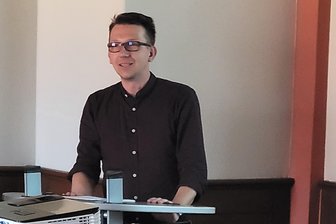 Von Waldenburg in die Welt – junger Historiker forscht über das Schicksal jüdischer Häftlinge - Martin Clemens Winter forscht an der Uni Leipzig. Über die Todesmärsche hat er 2018 seine Dissertation geschrieben. Das Schicksal der 1100 Jüdinnen und Juden, die am 13. April in Waldenburg auftauchten, lässt ihn nicht los.